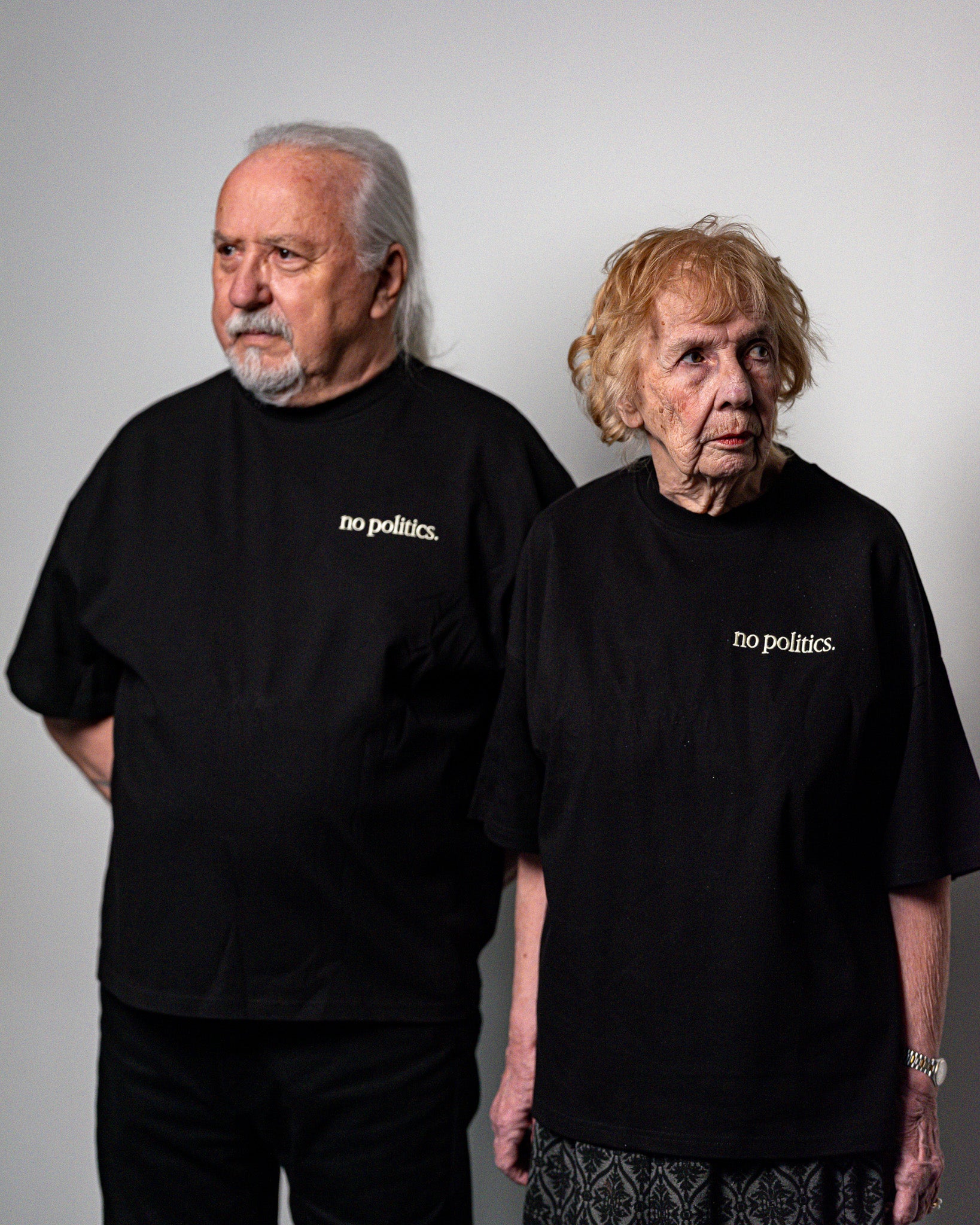 NO POLITICS T-SHIRT BLACK